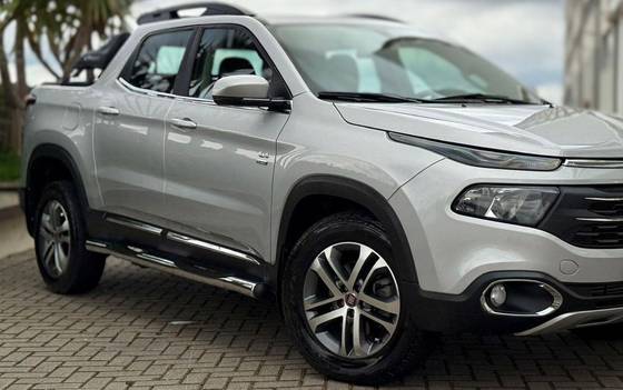 FIAT TORO 2.0 16V TURBO DIESEL FREEDOM 4WD AT9
